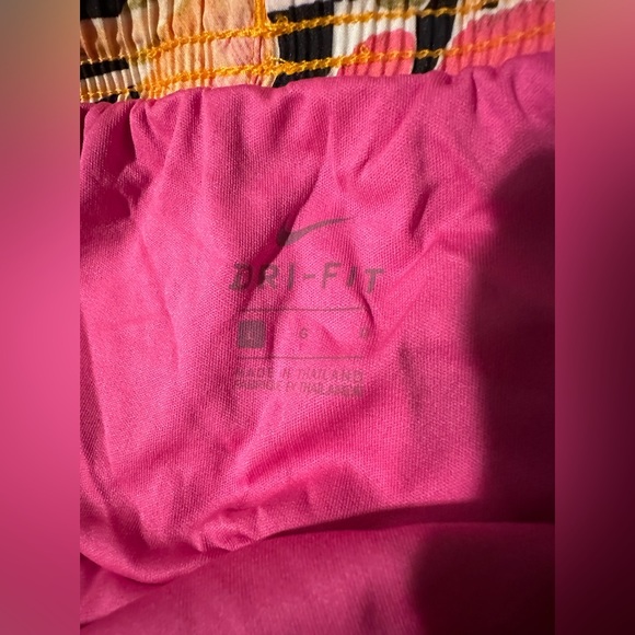 Nike Dry Girls Large Running Shorts Orange Athletic Training Dri-fit Av6378 - Picture 4 of 4